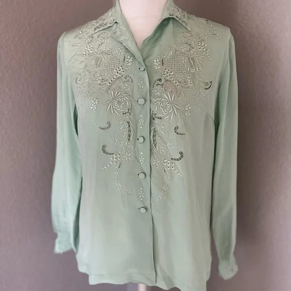 Vintage Silk Embroidered Mint Green Women's Top - Picture 1 of 8